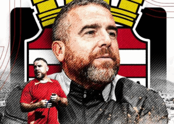 Javi Rey toma el mando del Cartagena con el reto de volver al fútbol profesional