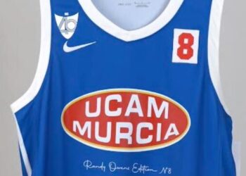 El UCAM Murcia CB lanza la edición especial de su camiseta «Randy Owens Edition»