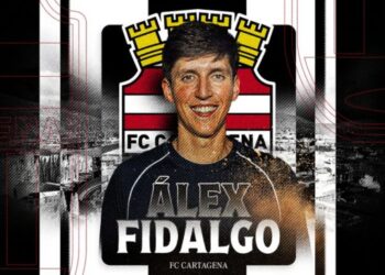 Álex Fidalgo, talento gallego para el centro del campo del FC Cartagena