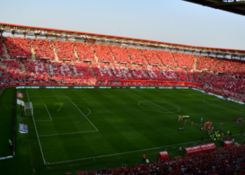 La Audiencia Provincial invalida el plan de reestructuración del Real Murcia