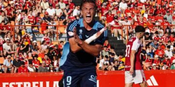 El Real Murcia, sin prisas por el ‘9’