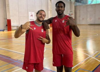 El Caesa Cartagena con la ilusión del primer día en la oficina