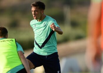 El FC Cartagena revive un clásico veraniego ante el Águilas en su segundo amistoso