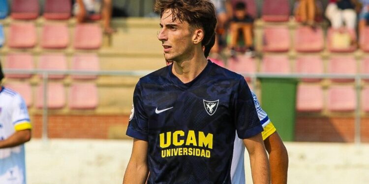 La Minera da un «baño de realidad» al Lorca Deportiva