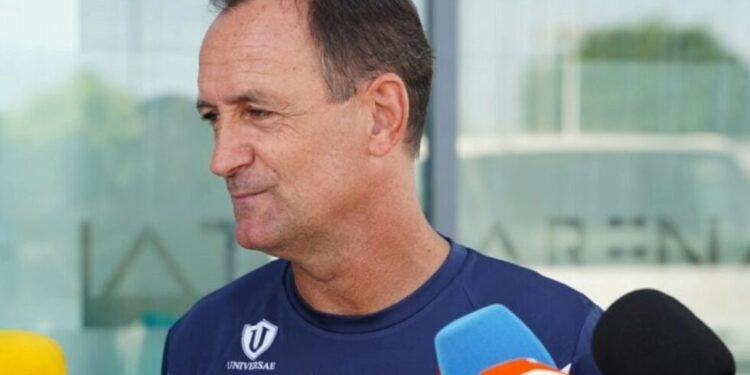 Real Murcia: Muchas dudas a dos días para el debut