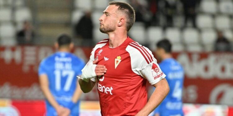 Real Murcia: El fichaje de Flakus está al caer