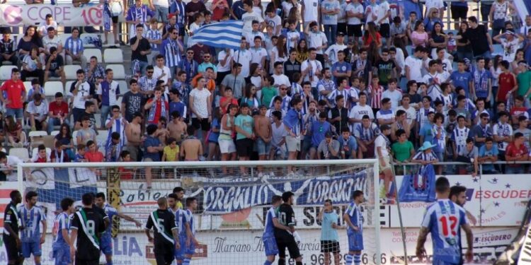 La afición del Lorca Deportiva ronda los 1.000 abonados en Segunda Federación