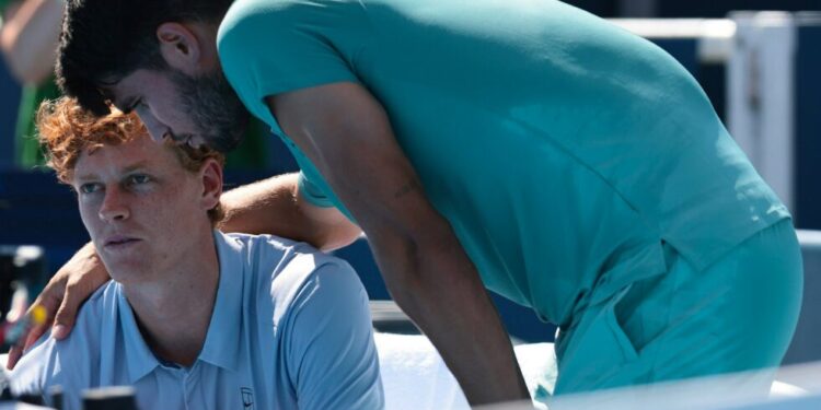 Alcaraz, campeón en Cincinnati por la retirada de Sinner