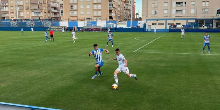 El Águilas no puede con un correoso Cieza (1-1)