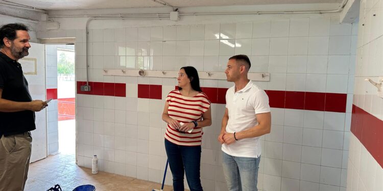 Murcia arranca la reforma de los vestuarios del campo de fútbol de La Alberca