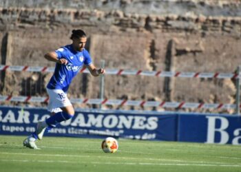El Águilas no pasa del empate en Linares (1-1)