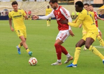 Palmberg rescata al Real Murcia en el último suspiro