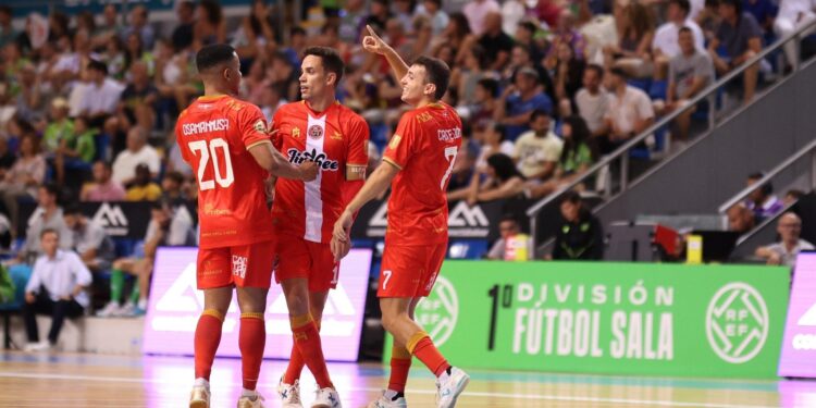 Festival de goles del Jimbee en casa