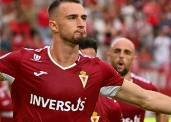 El Real Murcia calca el inicio de la temporada pasada
