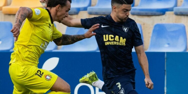 El UCAM Murcia a hacerse fuerte en casa frente al Antoniano
