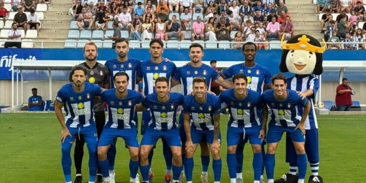 Combate nulo entre el Lorca Deportiva y el Real Jaén (0-0)