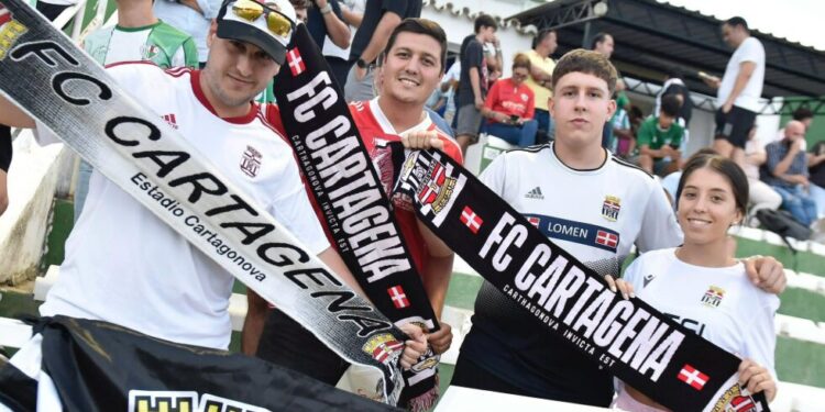 Continúa el sainete de los horarios en Primera RFEF para Real Murcia y FC Cartagena