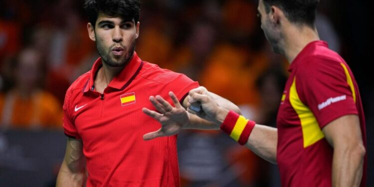 Carlos Alcaraz lidera el equipo español para la ‘Final a 8’ de la Copa Davis