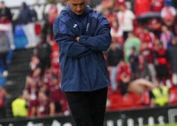 Joseba Etxeberria con las horas contadas en el Real Murcia