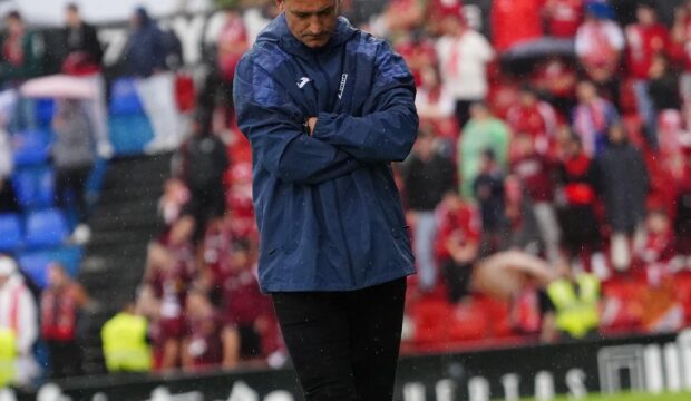 Joseba Etxeberria con las horas contadas en el Real Murcia
