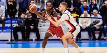 Exhibición y liderato europeo para UCAM Murcia