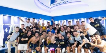 El UCAM Murcia CF se hace fuerte en La Condomina y prolonga su buen momento ante el Estepona