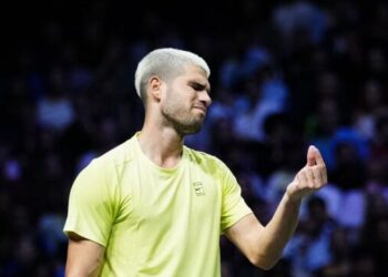 Alcaraz cae en París y peligra el nº1