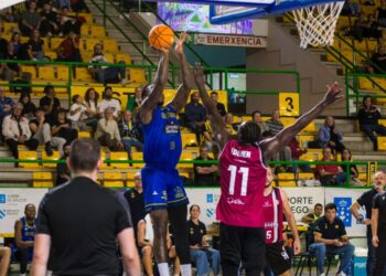 Ni en Copa de España, el Caesa Cartagena también pierde en Ourense (90-77)