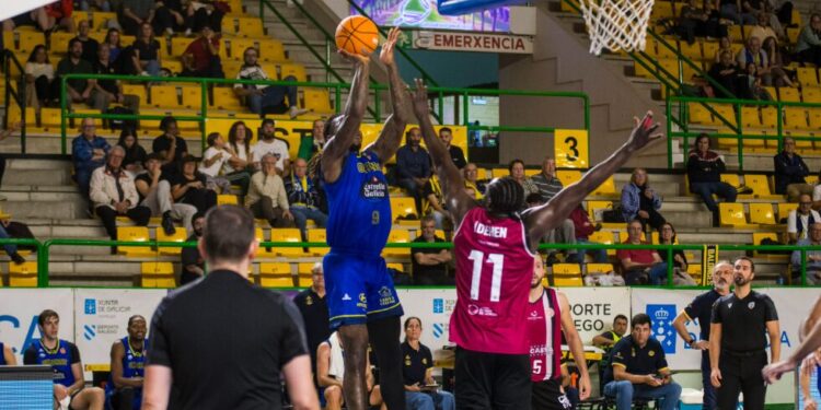 Ni en Copa de España, el Caesa Cartagena también pierde en Ourense (90-77)
