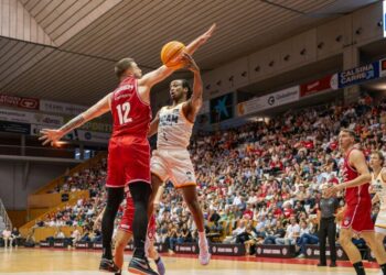 UCAM Murcia sigue siendo un rodillo (71-93)