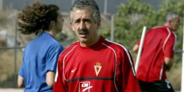 El Real Murcia vuelve a ser colista 20 años después