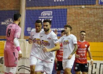 ElPozo Murcia avanza a Octavos de Copa tras imponerse 2-4 al Sala 5 Martorell