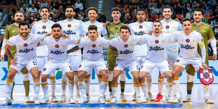 El Jimbee Cartagena, invicto e imbatido, vuela a los octavos de Champions