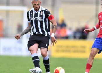 El Cartagena se quita una buena esPinilla en Teruel