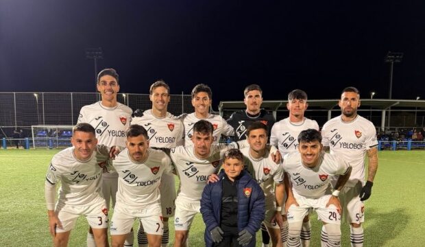 El CD Cieza sigue mandando en Tercera