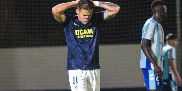 El UCAM cae en Málaga con un gol en el tramo final