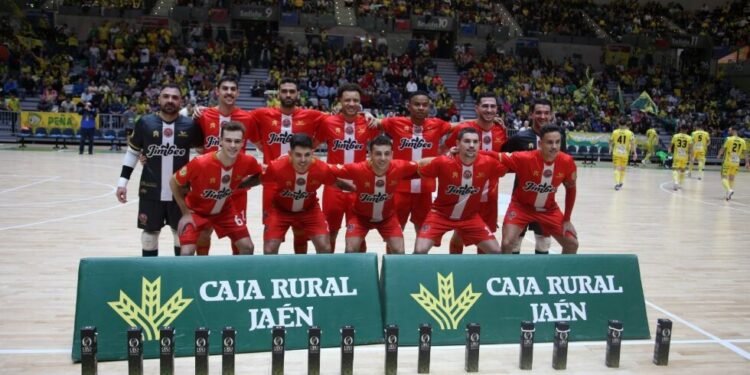 El Jimbee rasca un laborioso empate del infierno de Jaén