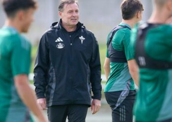 Cristóbal Parralo se estrenará como nuevo entrenador del Nástic ante el Real Murcia