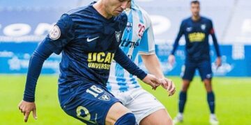 La Unión Atlético despierta del sueño al UCAM (1-2)