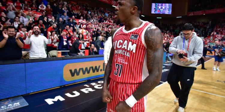 Dylan Ennis se postula con fuerza para el MVP de diciembre en la Liga Endesa