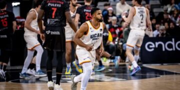 UCAM Murcia supera la trampa de Granada (79-86)
