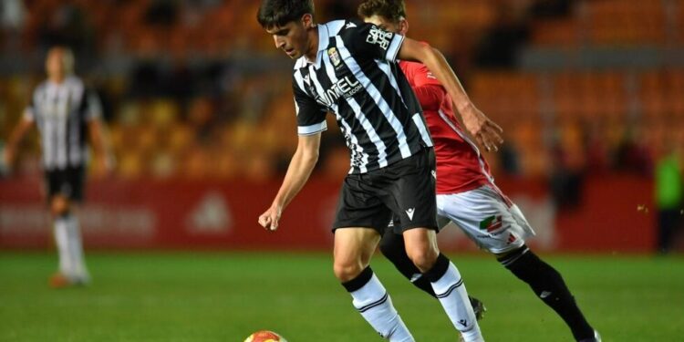 El Cartagena se baja del Play-off en Tarragona (2-0)