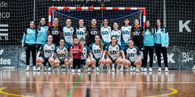 El STV Roldán peleó, pero se quedó a las puertas de avanzar en la Copa de la Reina