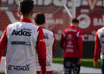 El Real Murcia refuerza su plantilla y viaja a Can Misses con la ambición de seguir arriba