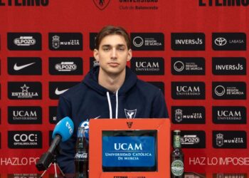 Will Falk: “Tenemos que estar enfocados los 40 minutos del partido”