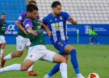 Duelo de necesidades entre Lorca y Unión Malacitano en un campo improvisado