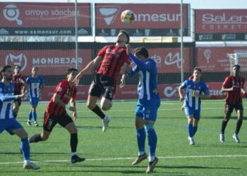 Marcos Pérez cumple la “ley del ex” y ajusticia al Lorca en Puente Genil