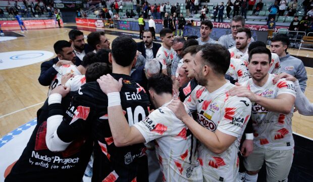 ElPozo dilapida su ventaja en una segunda parte para el olvido