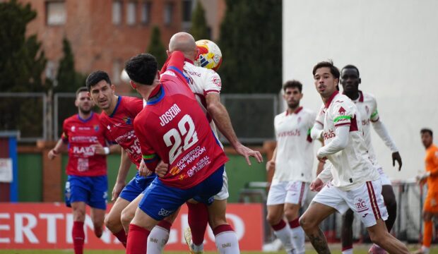 El Real Murcia no pasa del empate en Teruel (0-0)