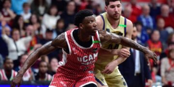 El UCAM Murcia logra una remontada épica frente al Barça (84-83)